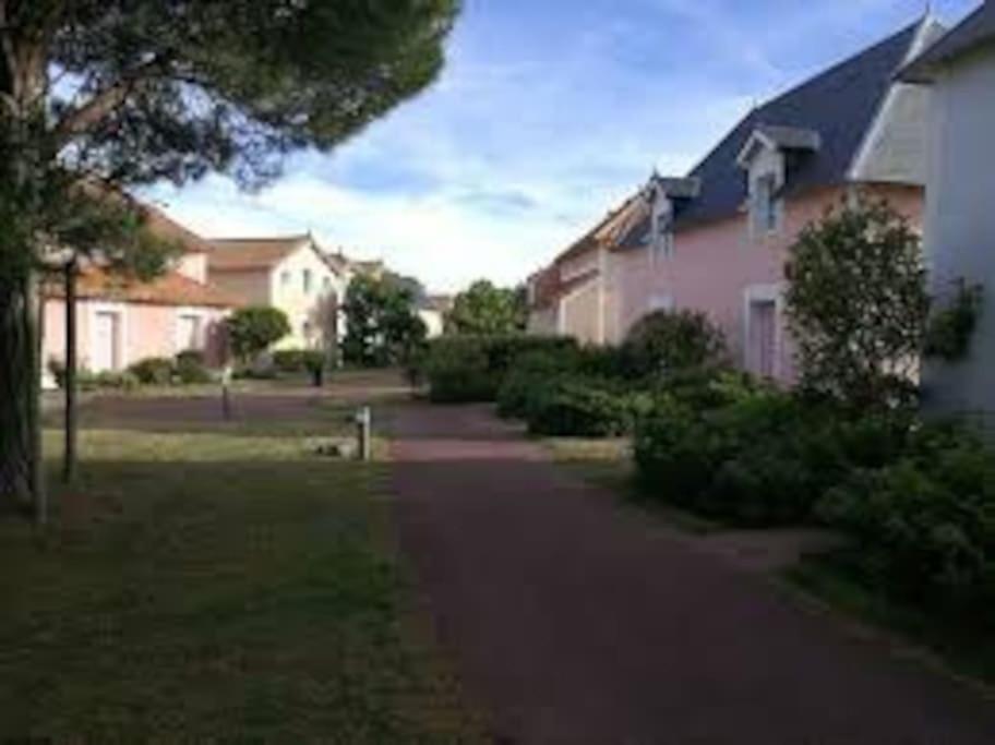 Charmant T2 au coeur du golf de port Bourgenay Talmont-Saint-Hilaire Extérieur photo